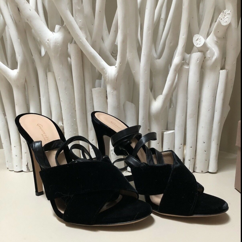 Gianvito Rossi Crissy Black Suede Lace Up Heels